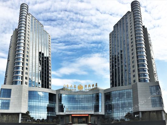 山东大厦清照酒店 青古铜两翼自动旋转门项目
